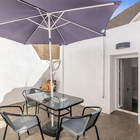 Stef&art Old Town House Дом отдыха Ханья